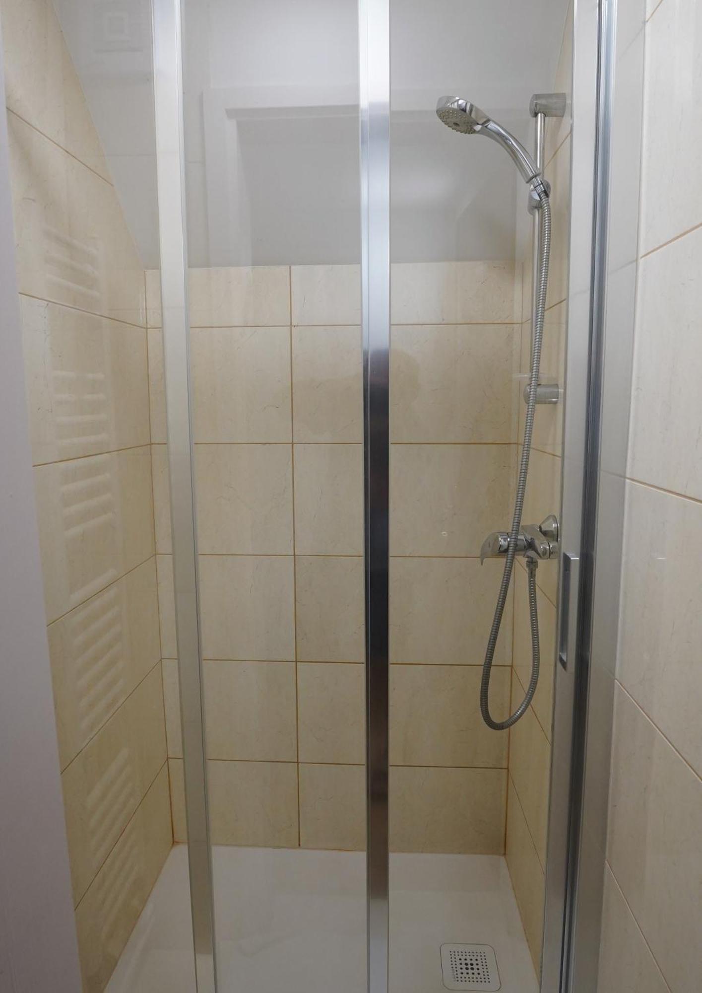 Sobe In Apartmaji Pri Ukcu Bohinj Luaran gambar